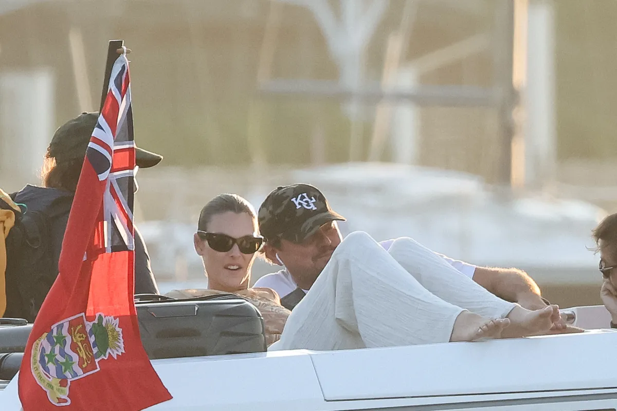 Leonardo DiCaprio és Vittoria Ceretti kapcsolatuk eleje óta tudatosan kerülik a reflektorfényt