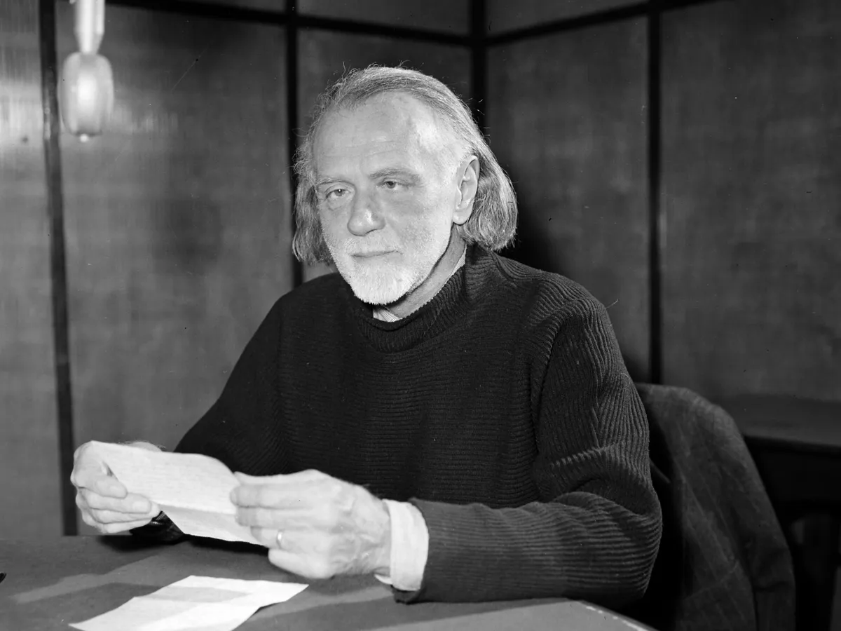 A fotón Kodály Zoltán, akinek a népdalgyűjtéseiről szól a kvíz.