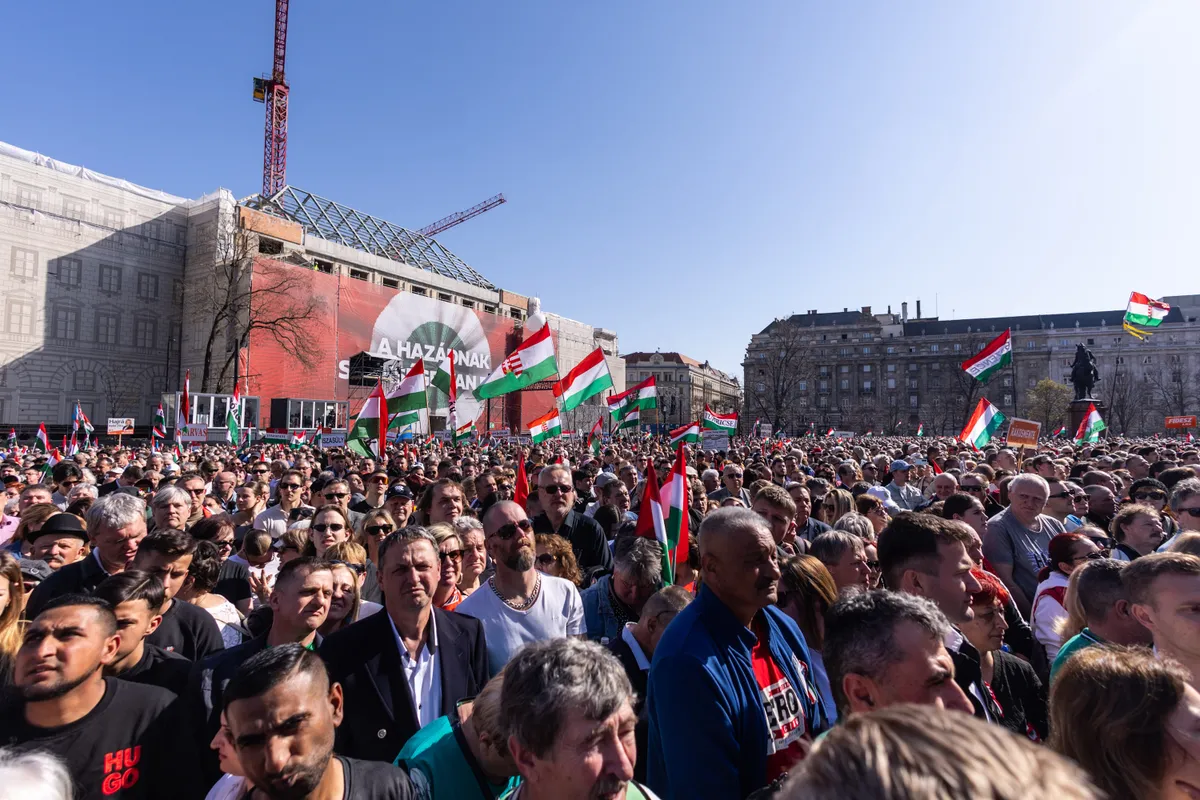 2026.03.15 _Békemenet