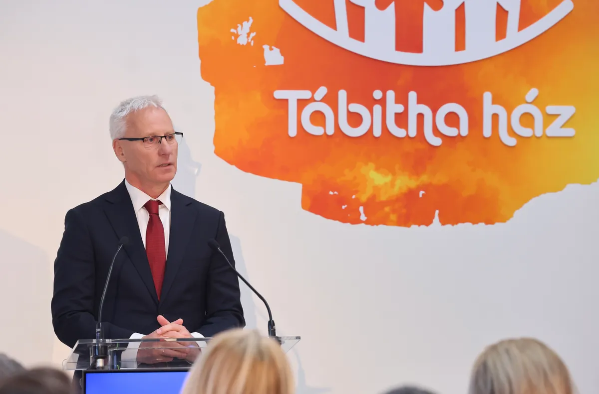 2026.03.31
Mészáros csoport
Magyarország egyetlen gyermekhospice házának, a Tábitha Ház új épületének bemutatójára, amely többek között Pro Filii Alapítvány 100.000.000 forintos hozzájárulásával valósulhatott meg.
Soltész Miklós