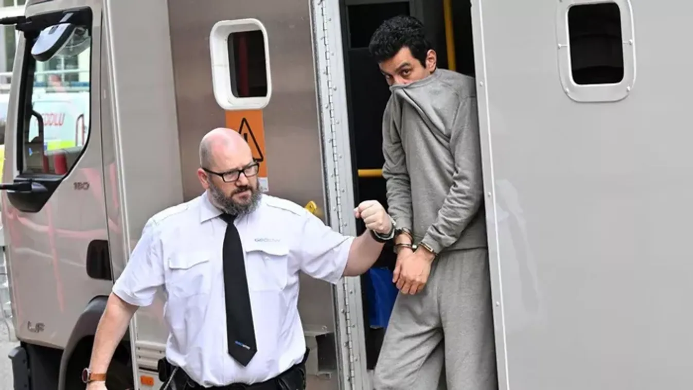 Csak sikolyait hallották annak a nőnek, akit halálra késelt majd a hátsó udvarba temetett férje