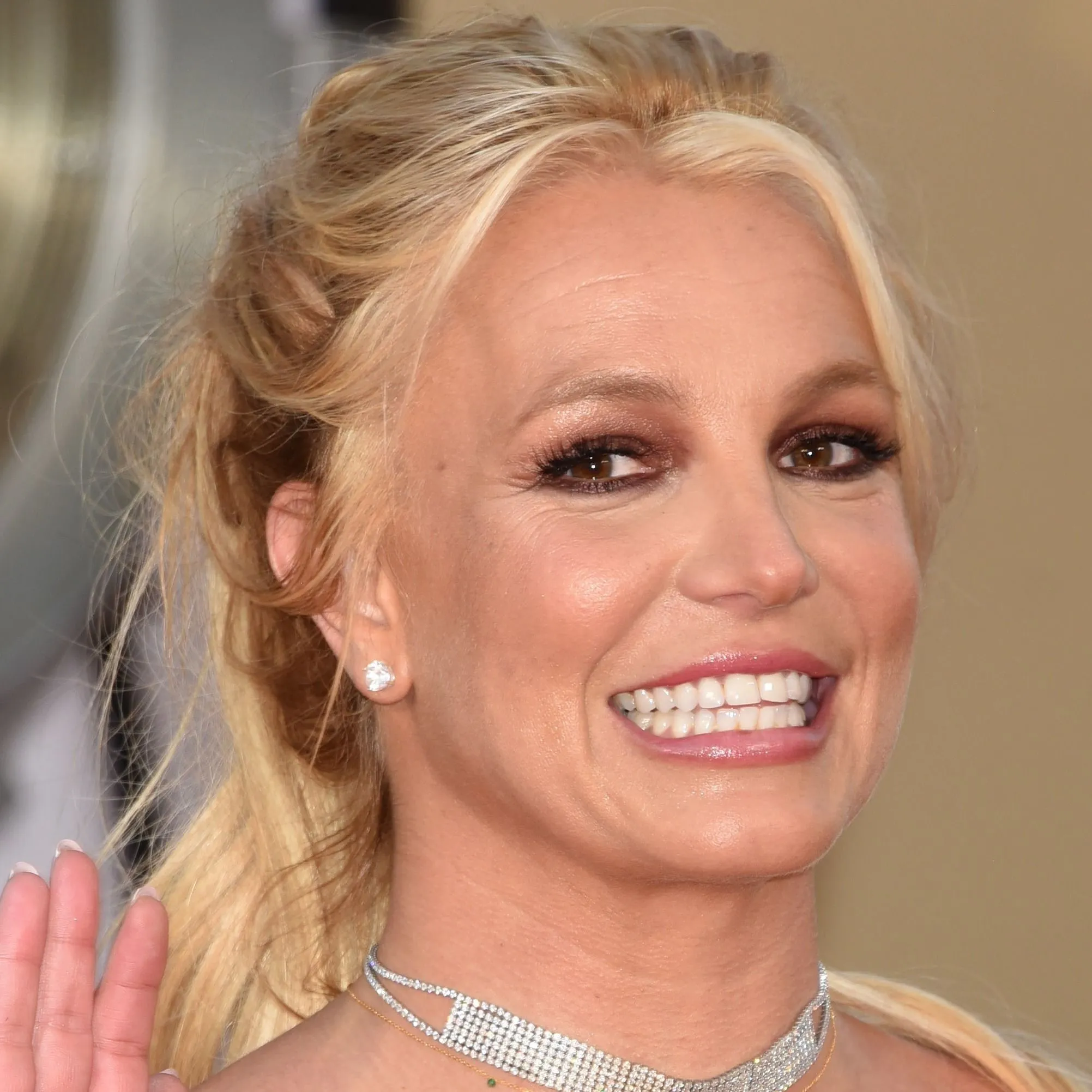 Óriási bajban Britney Spears volt férje: beperelte a Bank of America