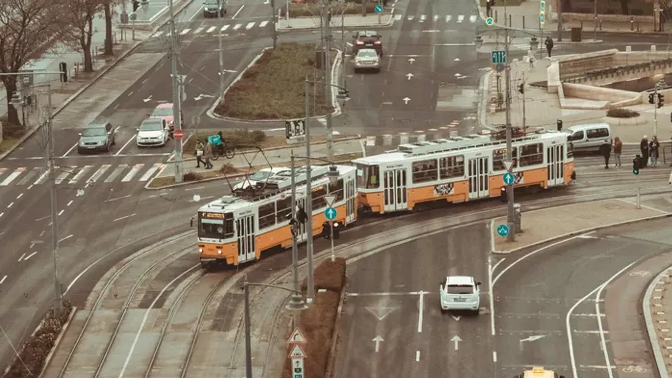 Filmforgatás miatt jelentős forgalomkorlátozás lesz a VIII. kerületben: Mutatjuk a lezárt utcákat