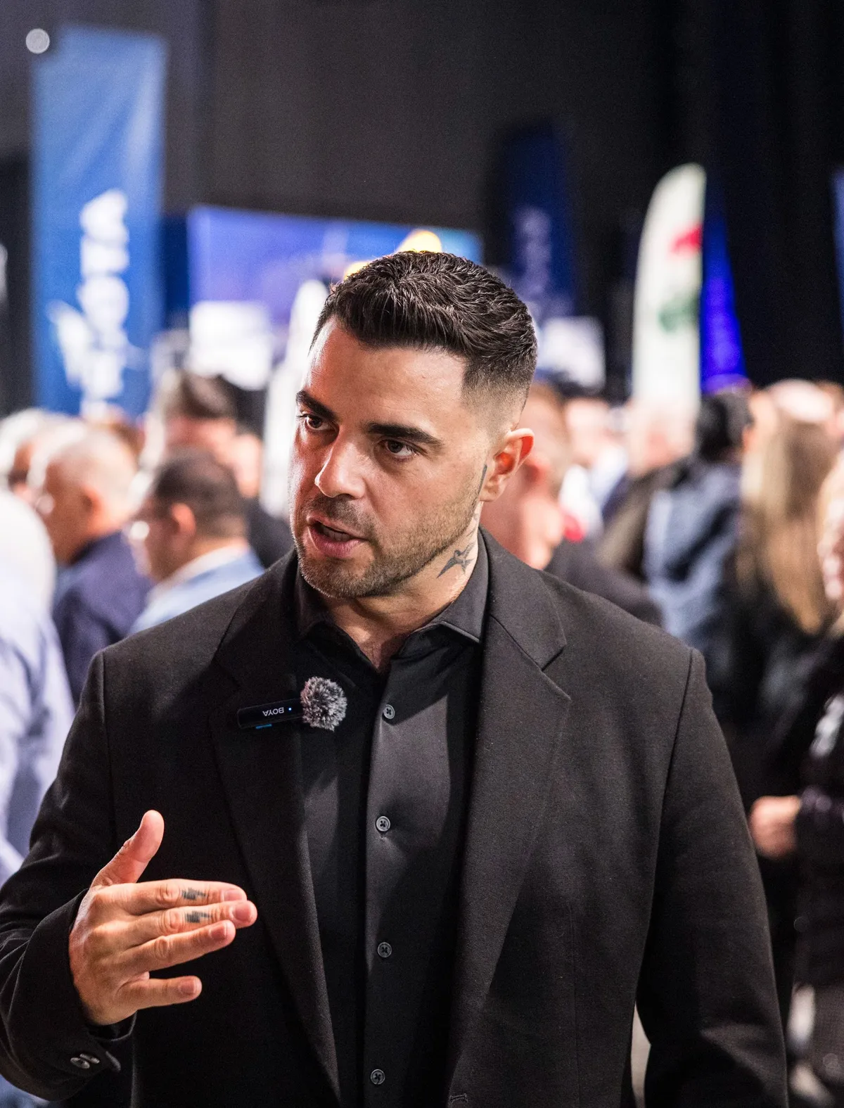 A Háborúellenes Gyűlés debreceni eseményén Young G Béci kitért a közel-keleti helyzetre is