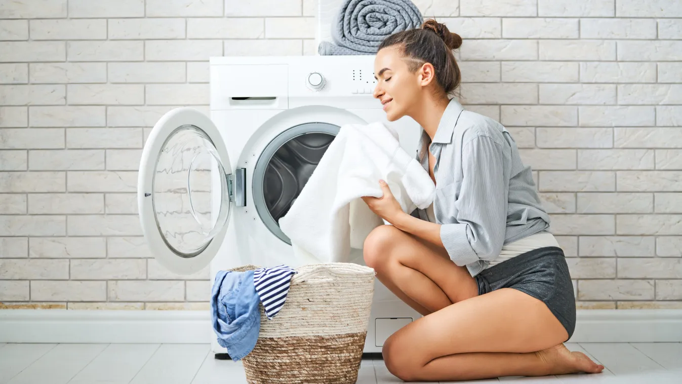 Mosógép tisztítása mosogatógép-tablettával  segít, hogy illatosak legyenek a ruhák.