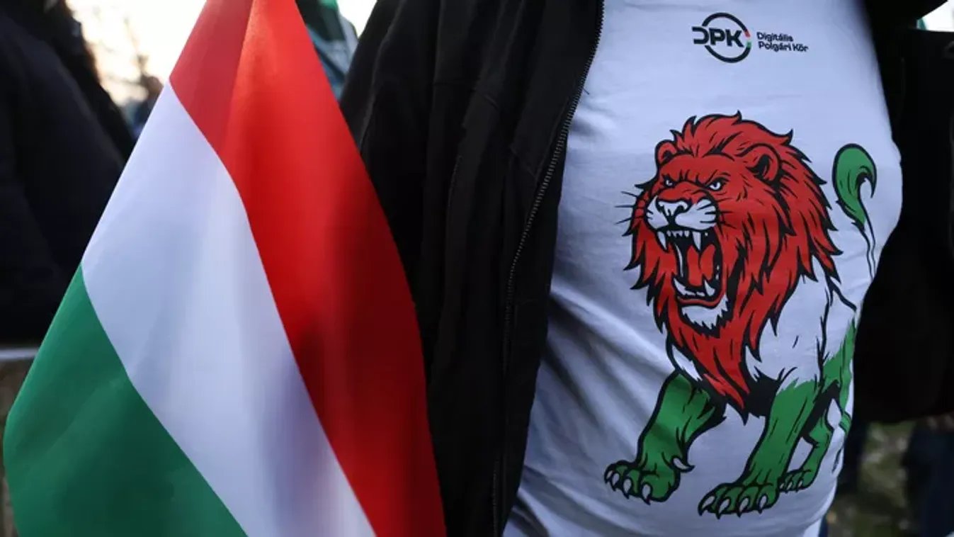 „Esztergom, jövünk!” – újabb felvétel került ki a netre, Orbán Viktor meglepő vallomást tett