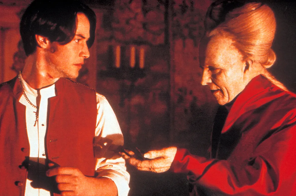 Gary Oldman és Keanu Reeves a Dracula egyik jelenetében.