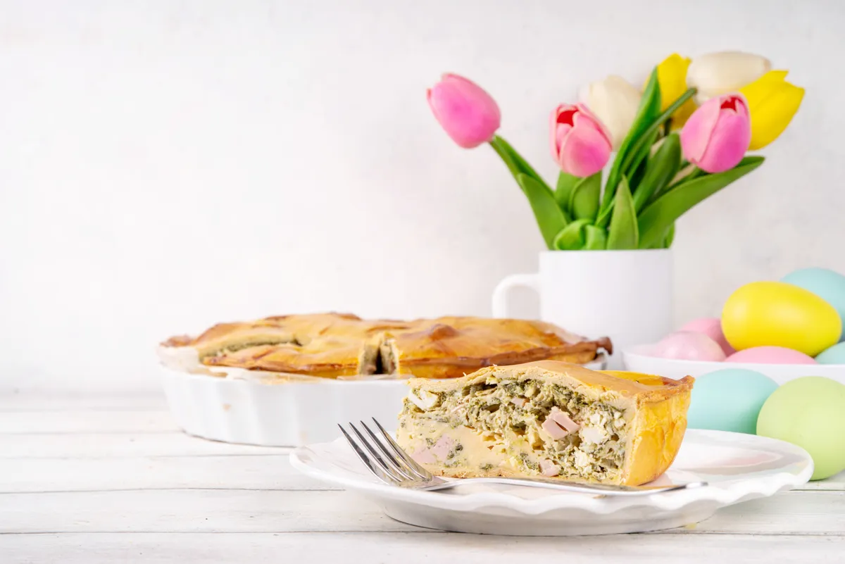 Húsvéti recept ötletek közül a spenótos töltött pite.