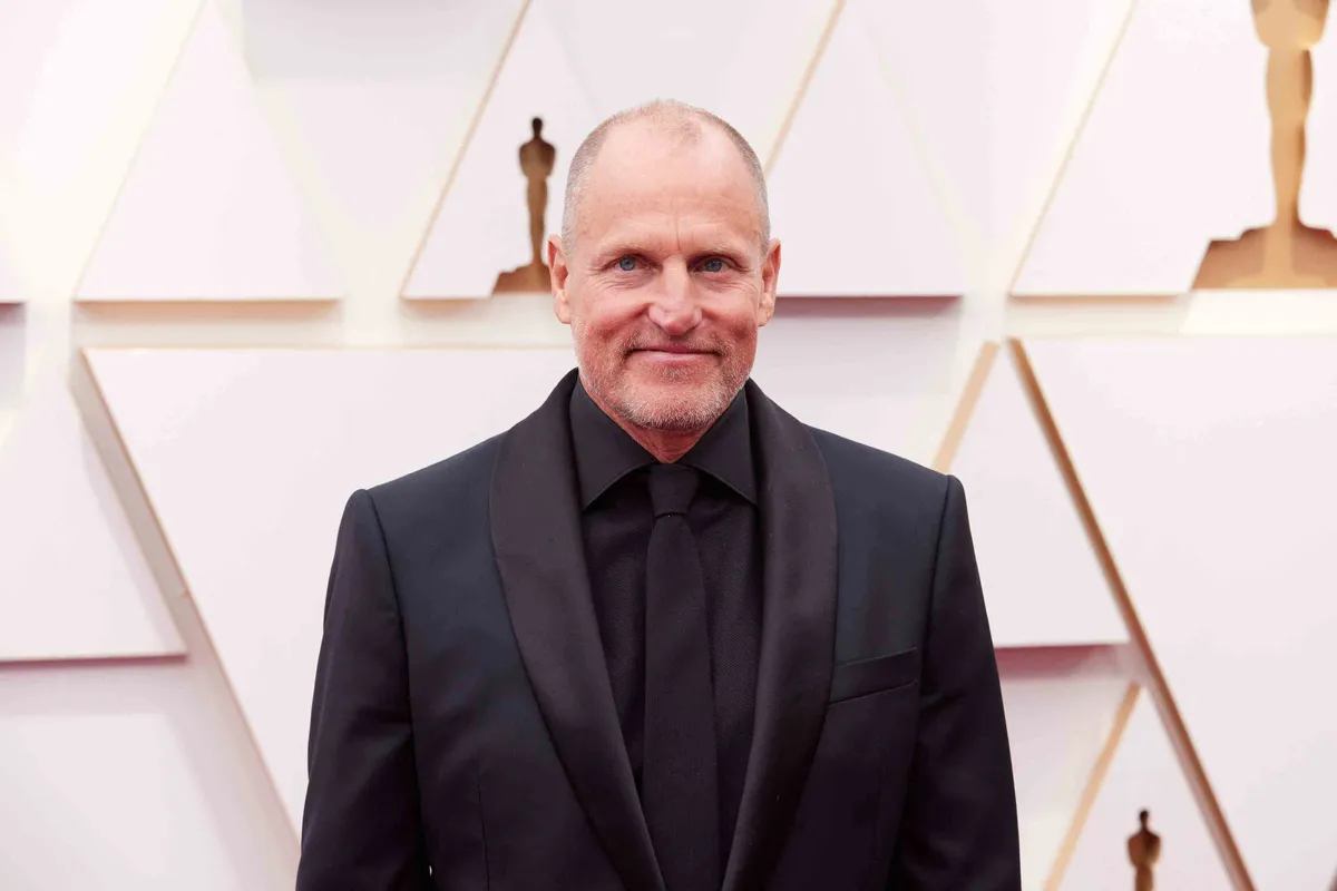 Woody Harrelson Harrison Ford-ról szóló beszédét teljesen elviccelte