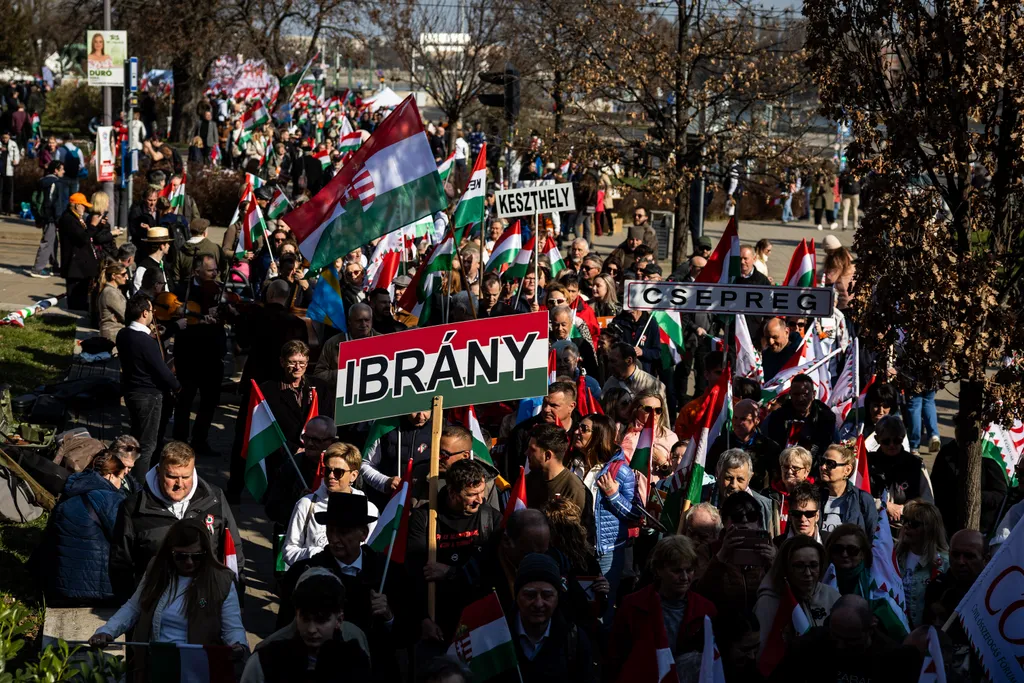 2026.03.15 _Békemenet