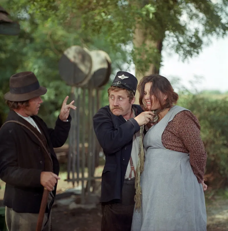 Indul a bakterház Koltai Róbert