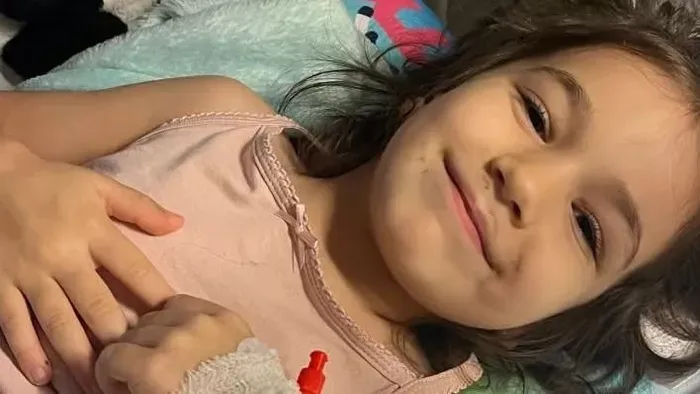 Összefogást kérnek a csontdaganattal küzdő Linettért