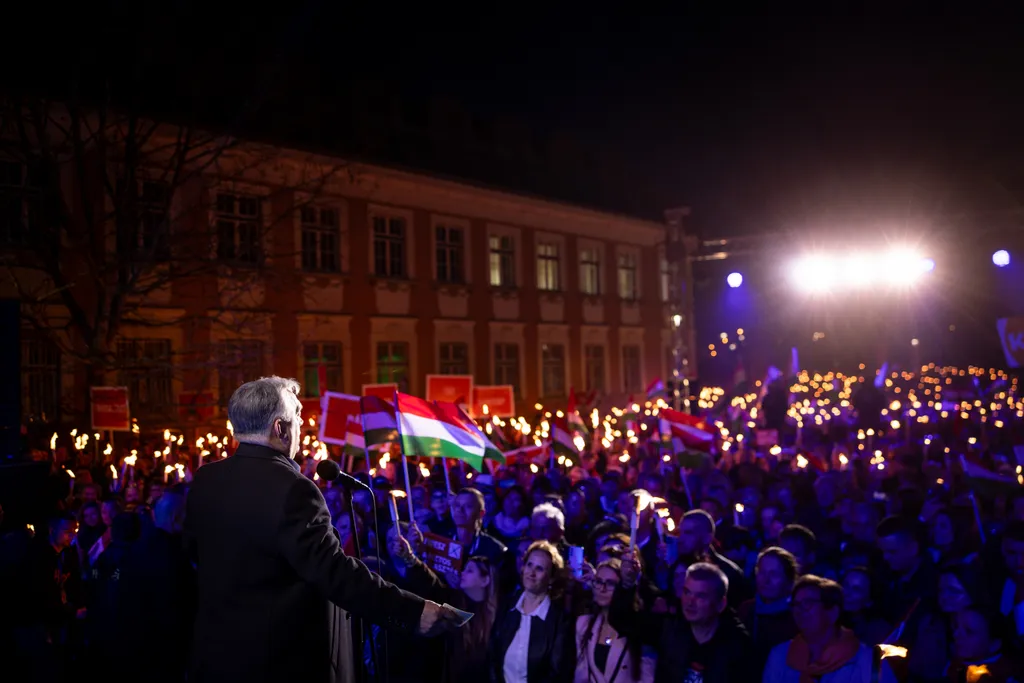 2026.03.25.Orbán Viktor_Országjárás_Esztergom