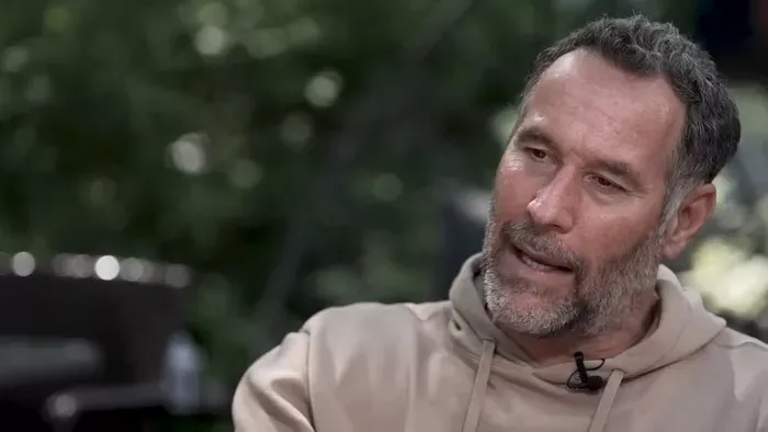 54 éves lett Noszály Sándor