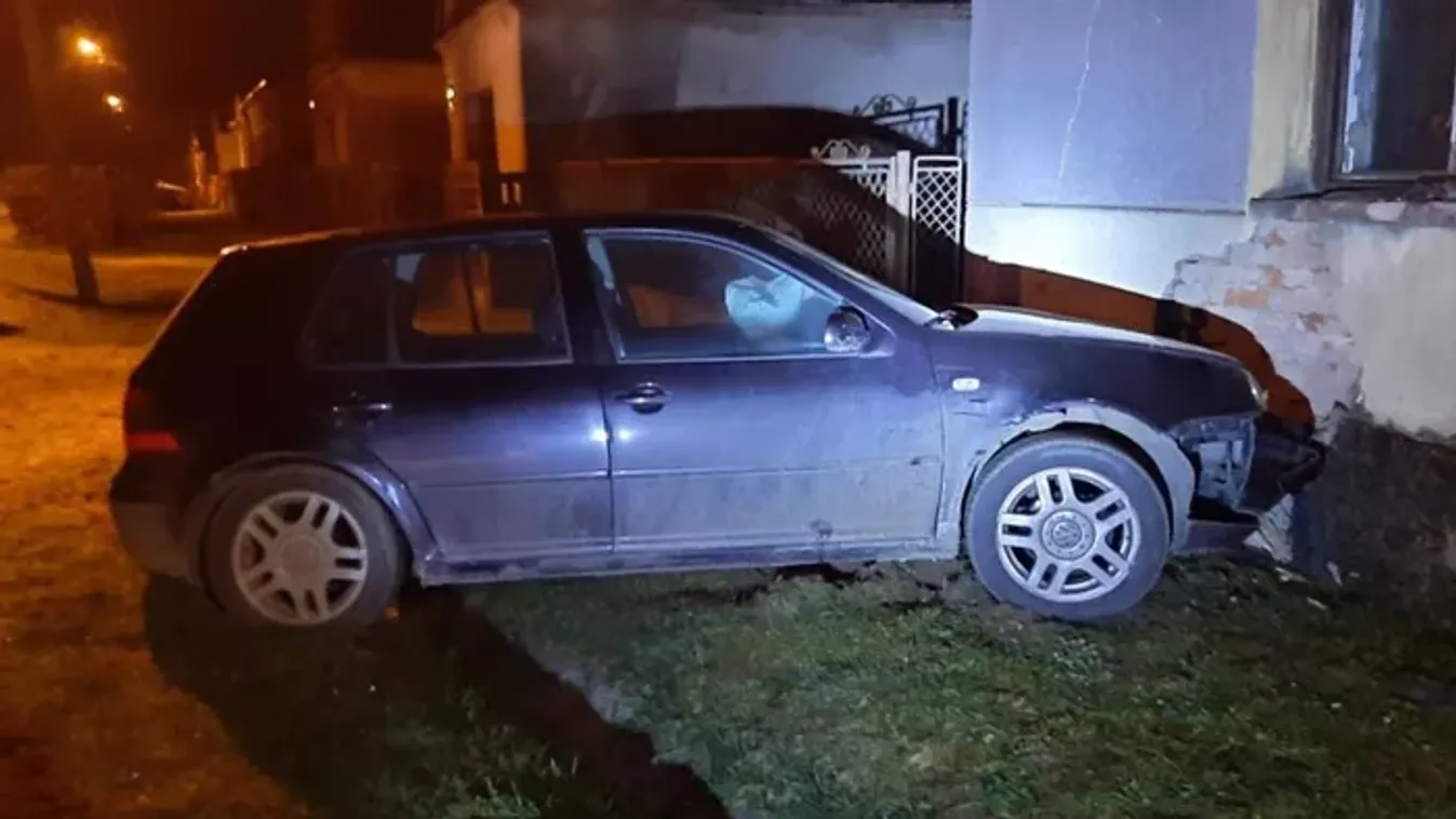 Okostelefon vészhívása buktatta le a jogsi nélküli sofőrt Somogyban