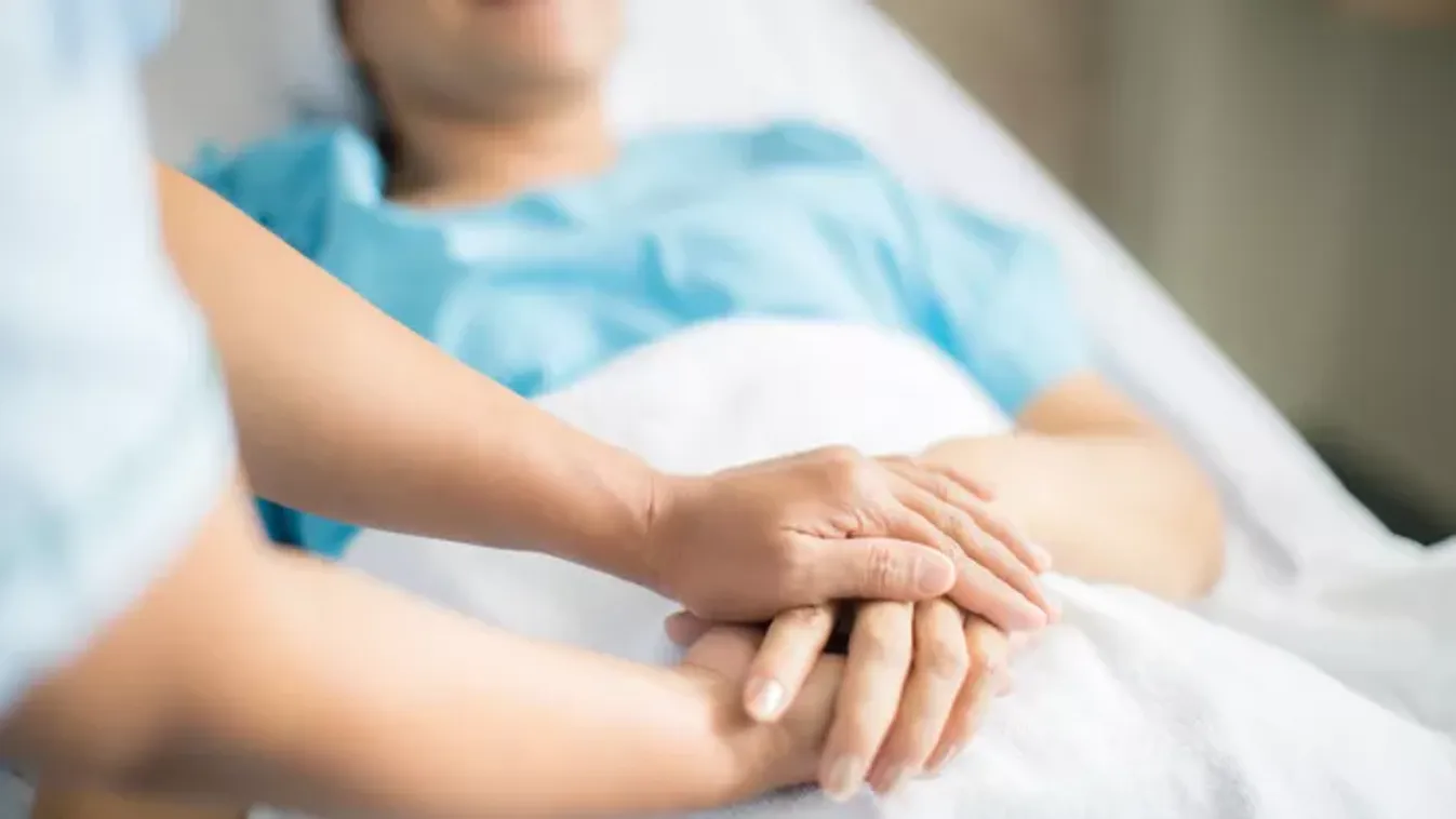 „Nemcsak anyu halt meg tőle, hanem apa is” – Ugyanaz a betegség végzett a házaspárral