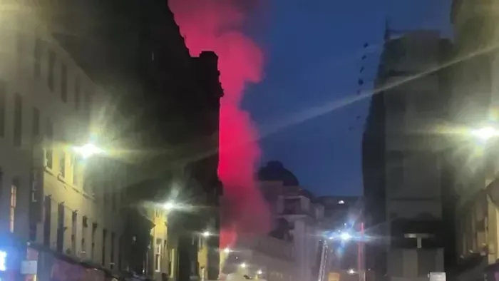 Pusztító tűzvész tombolt Glasgow-ban