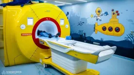 Új MR-vizsgáló a Semmelweis Egyetemen: Sárga tengeralattjáróba bújhatnak a gyerekek