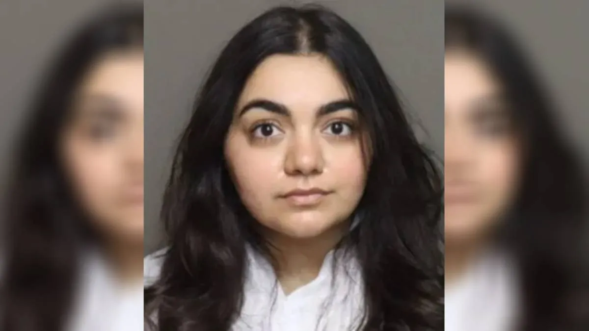 Fény derült a bűnös viszonyra: diákja nagynénje buktatta le a kocsiban szexelő tanárnőt