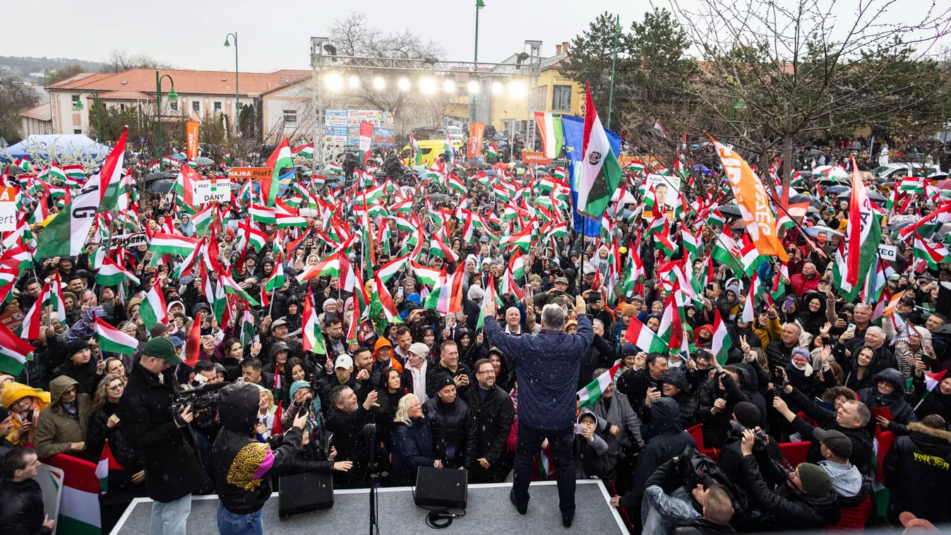„Innen nézve is sokan vagyunk”– döbbenetes videó látott napvilágot a péceli országjárásról