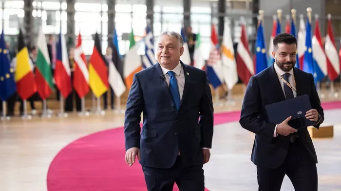 Orbán Viktor keményen odacsap Brüsszelben – fotó