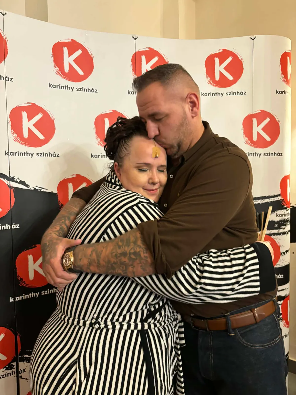 Curtis és Balázs Andi testvérekként szeretik egymást.