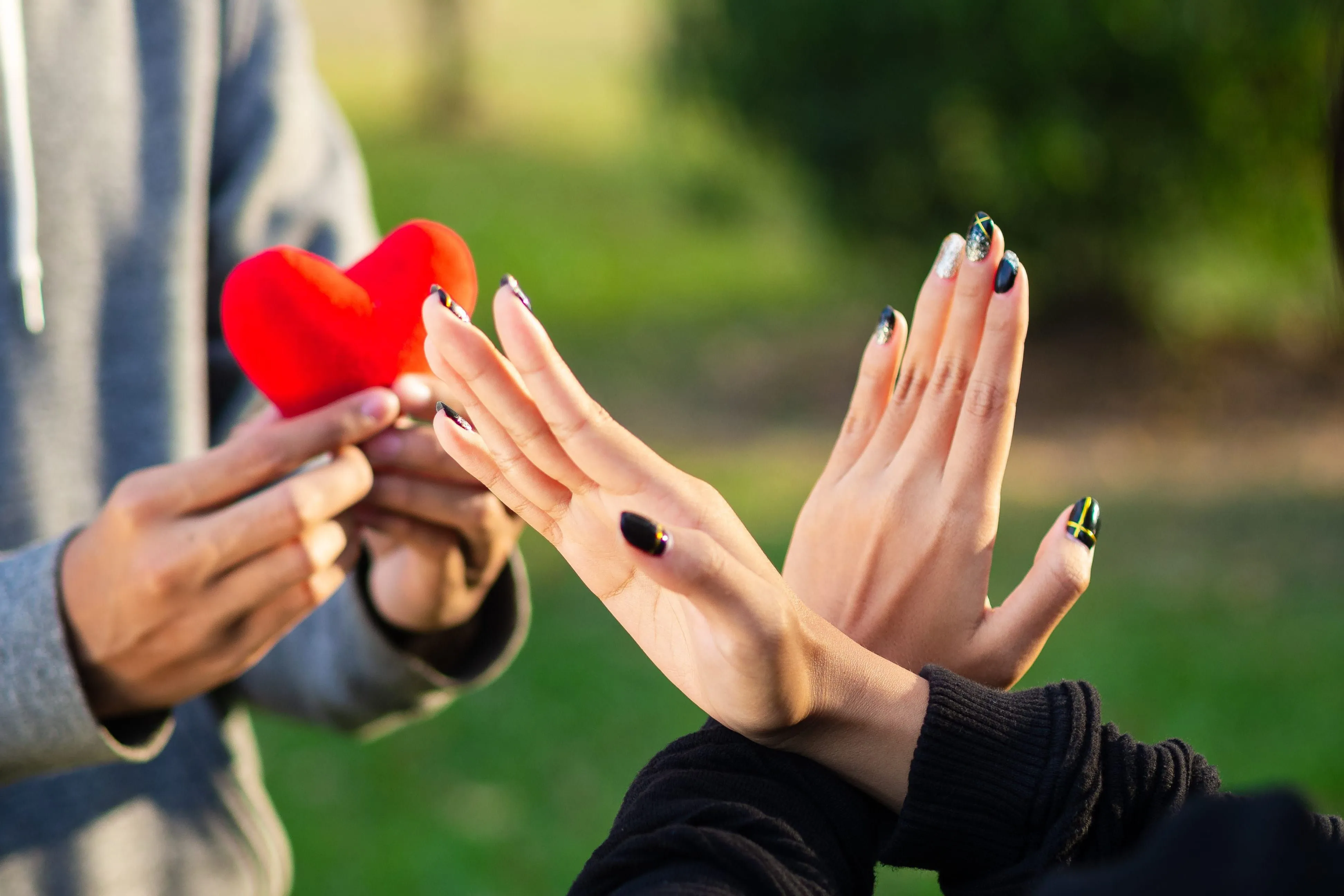 3 „red flag”, amit figyelmen kívül hagysz ismerkedéskor