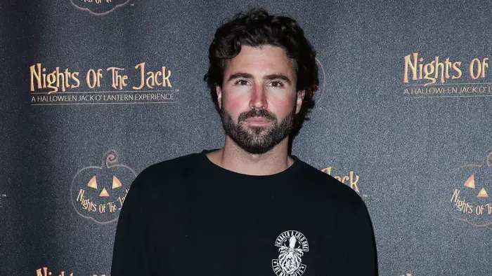 Újabb kisbaba érkezik a Kardashian-klánba!