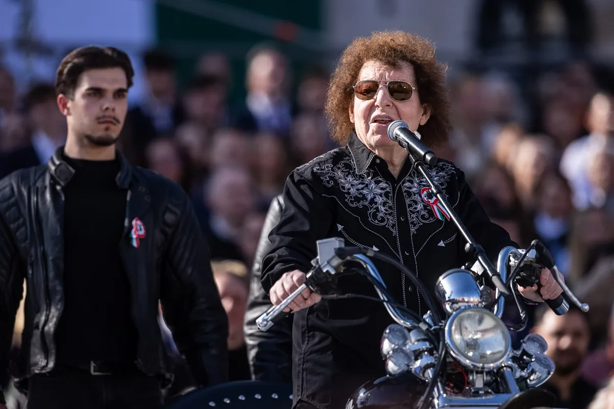 Demjén Ferenc a Kossuth téren