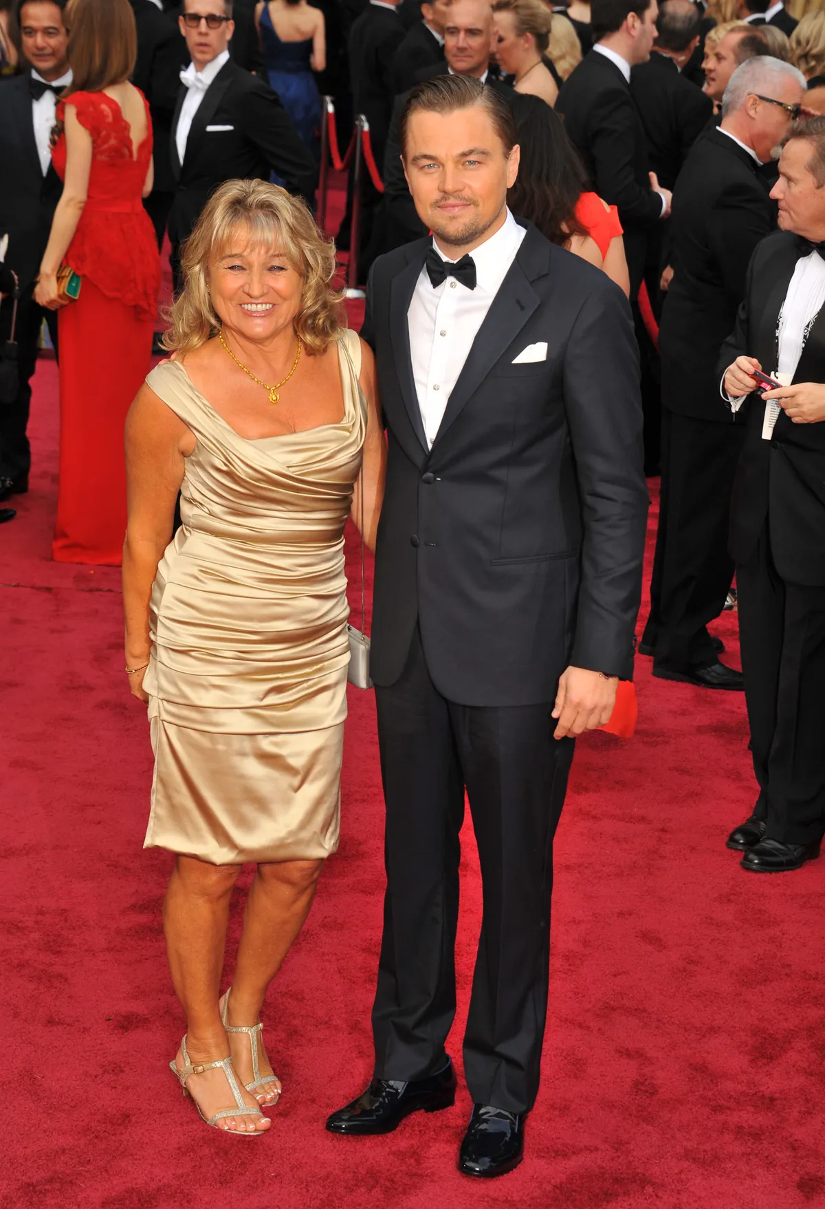 Leonardo DiCaprio-t általában édesanyja, Irmelin Indenbirken kíséri el a vörös szőnyeges eseményekre