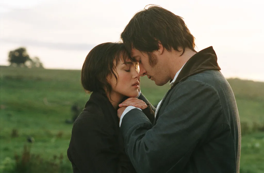 Oct 20, 2005; Wiltshre, England, UK; Actors MATTHEW MACFADYEN (right) as Mr. Darcy and KEIRA KNIGHTLEY (left) as Elizabeth Bennet in the Working Title Films romantic drama 'Pride and Prejudice.' Directed by Joe Wright. Set to be released 23 November, 2005