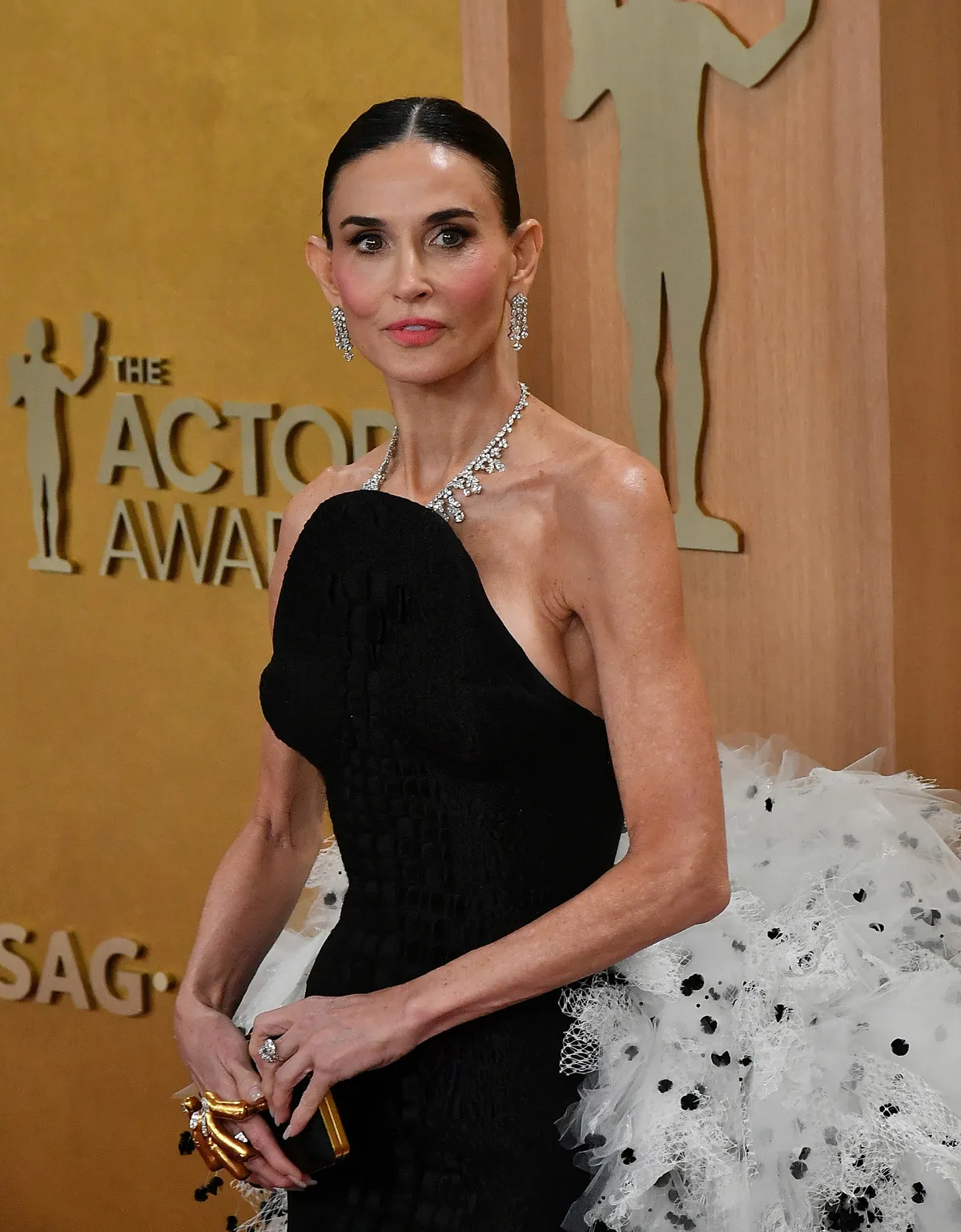 SAG AWARDS Demi Moore 2026