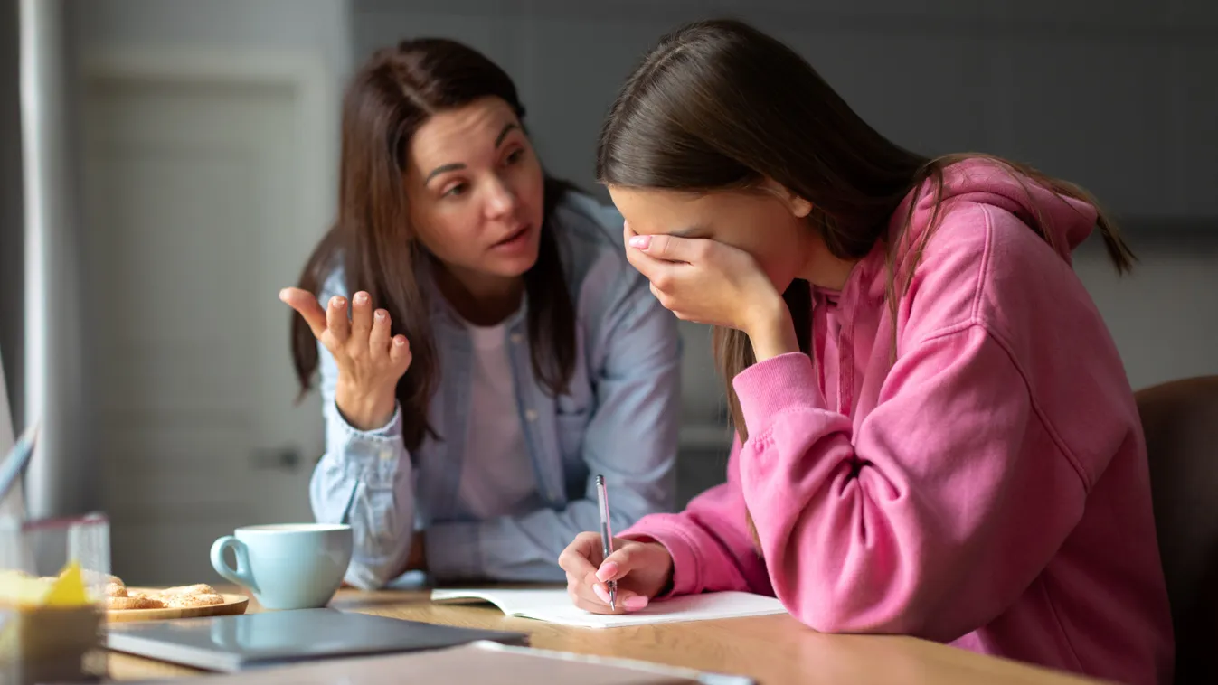 Felvételi kudarc: hogyan ne törjük össze a gyerek önbizalmát? Szakértő segít