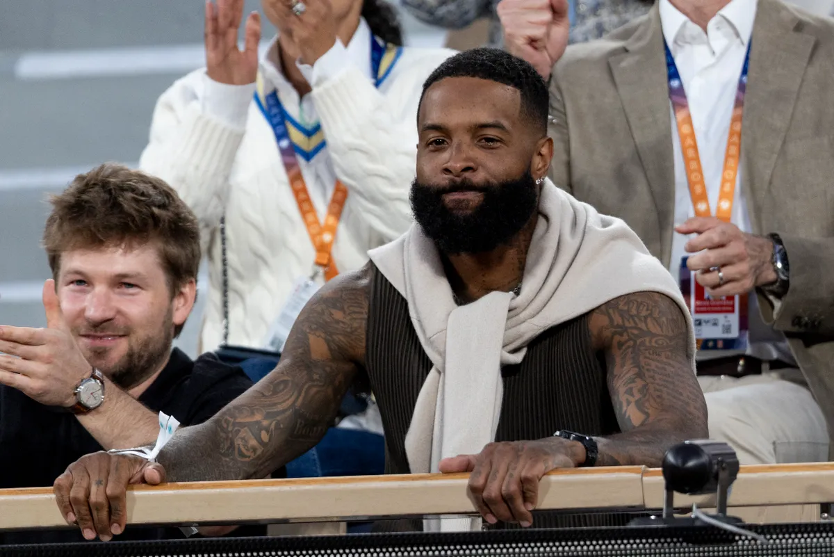 Les célébrités dans les tribunes lors des Internationaux de France de Tennis de Roland Garros 2025
