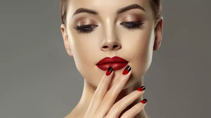 Ezeket az elegáns körömtrendeket ki kell próbálnod idén