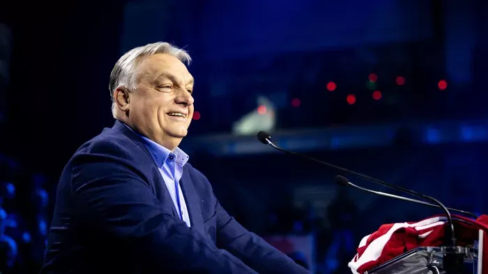 Sopronban folytatta országjárását Orbán Viktor