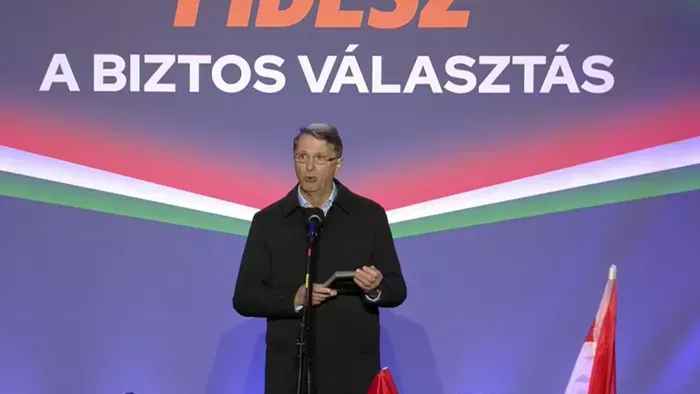 Cseresnyés Péter: ha jön a Tisza, jönni fog a migránspaktum