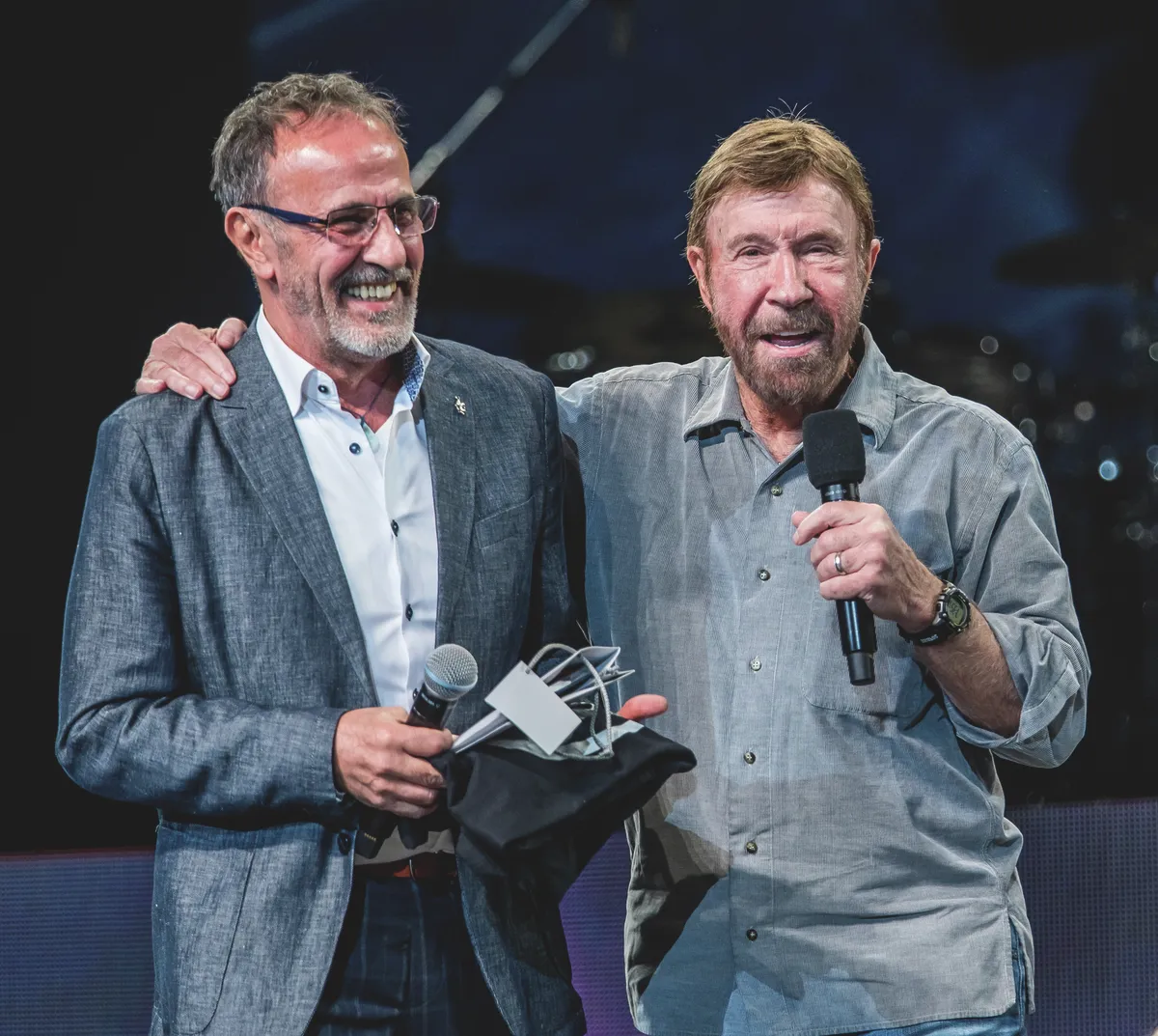 Jakab Csaba sztáradatlap