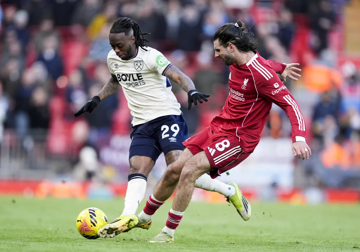 Szoboszlai Dominik a West Ham elleni találkozón gyűjtötte be szezonbeli hetedik lapját