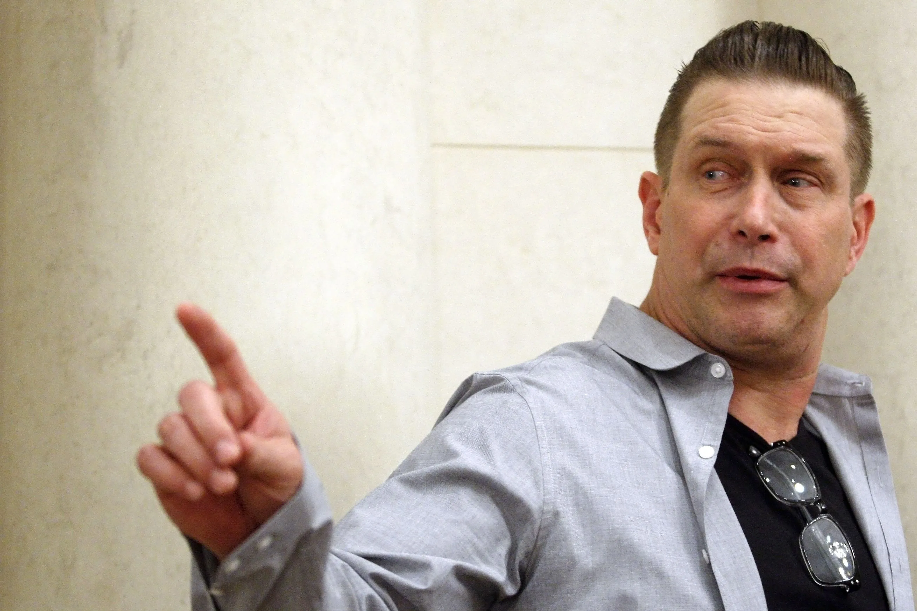 Megőrült?Justin Bieber apósa szerint jönnek a földönkívüliek