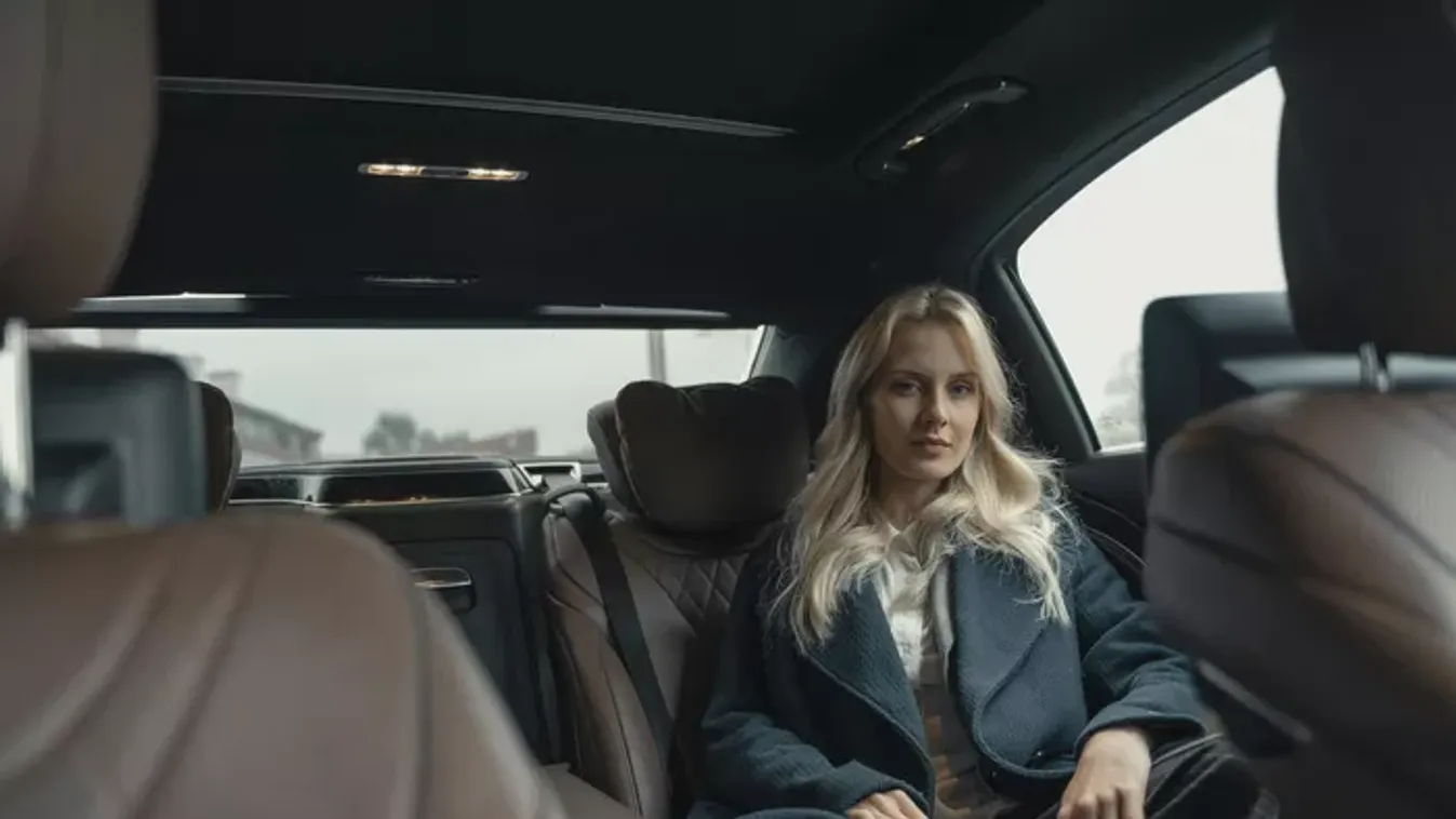 "A gazdagok 50 milliót fizetnek nekem, hogy megtanítsam a gyerekeiknek, hogyan legyenek kevésbé önzők"