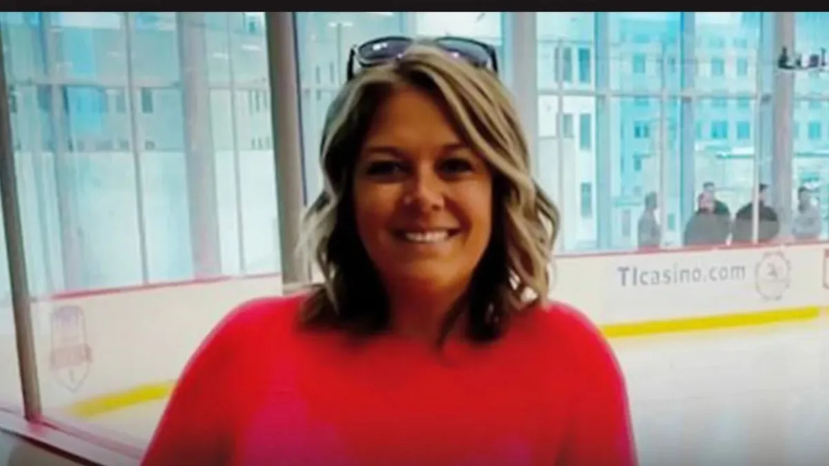 Az NHL-riporter Jessi Pierce