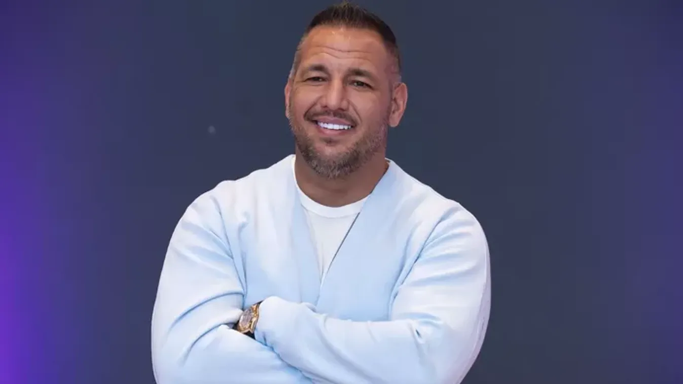 Curtis függőségéről vallott! „Senkinek nem kell bemutatni az előéletemet”