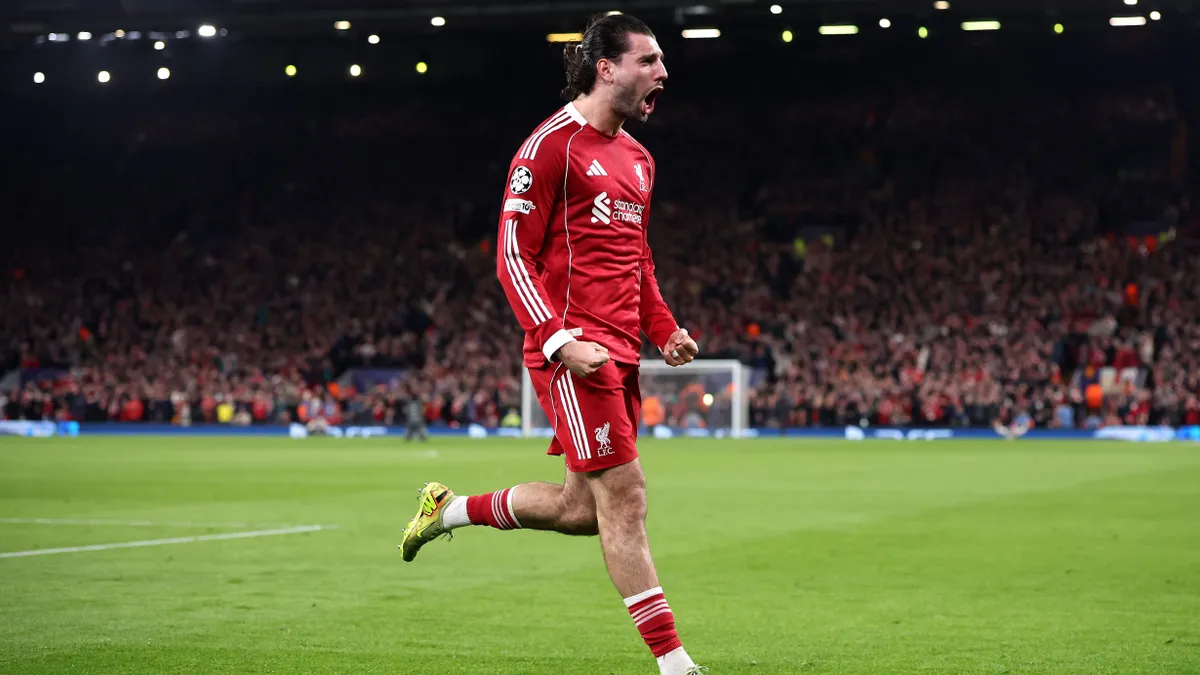 Steven Gerrard szerint a jövőben Szoboszlai Dominik lehet a Liverpool csapatkapitánya 