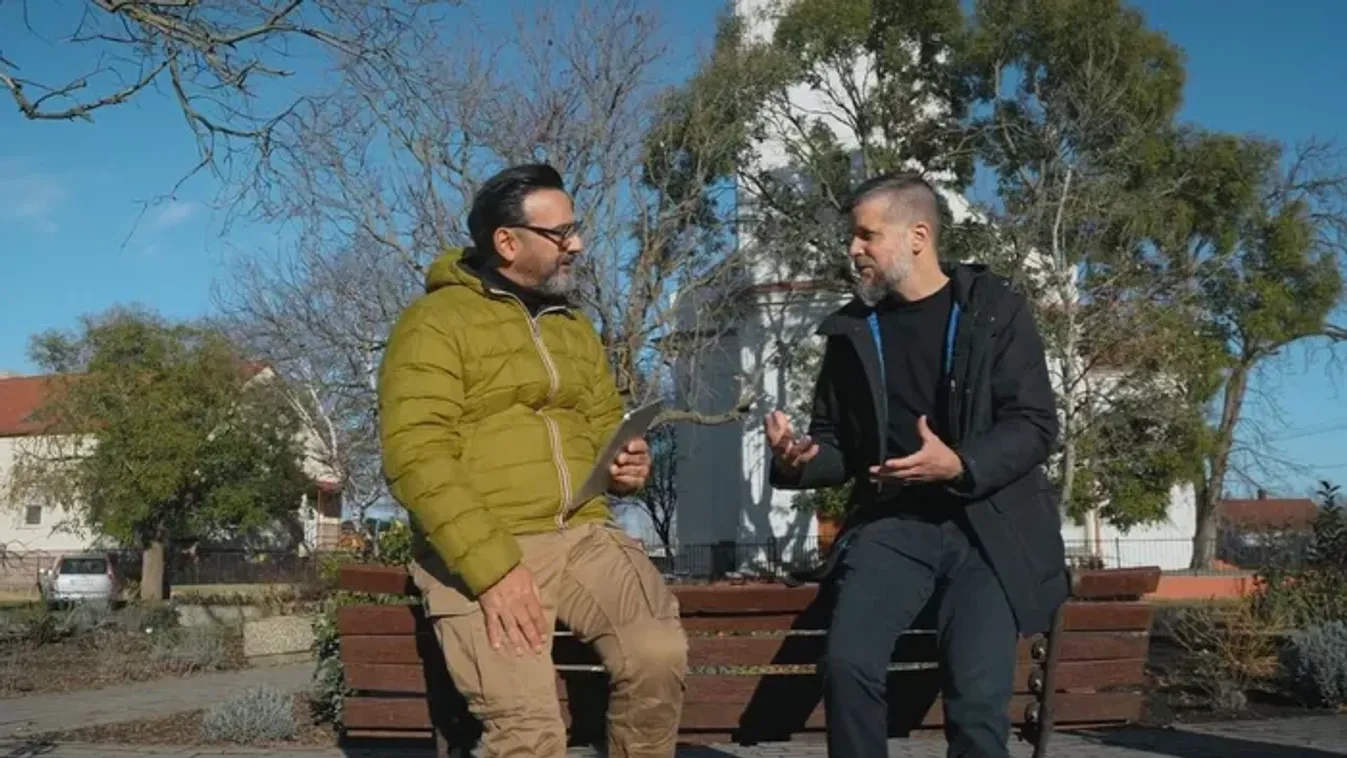 Hazatérés a csendbe – Szabó Balázs története Tetétlentől a színpadig