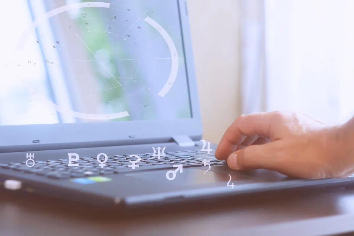 Laptop és asztrológia