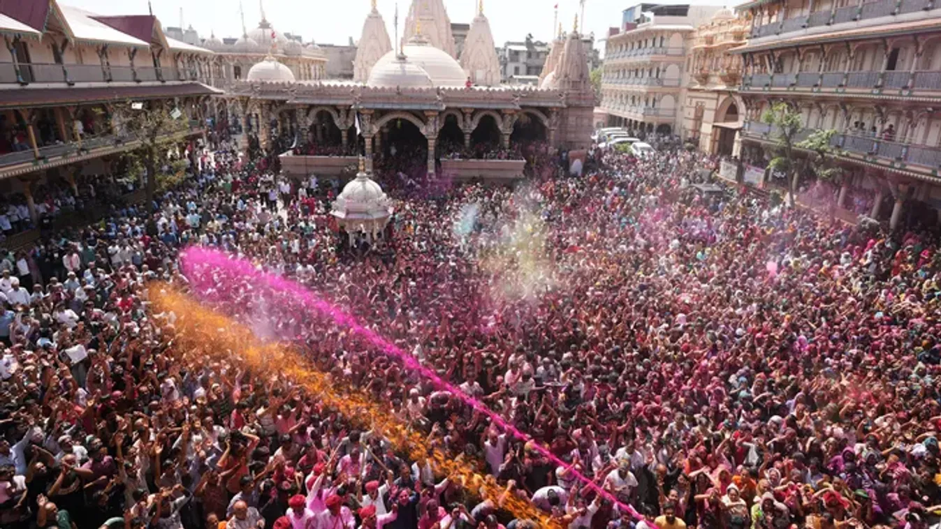 Totális színkáosz: most ünnepli India a Holit! - Galéria
