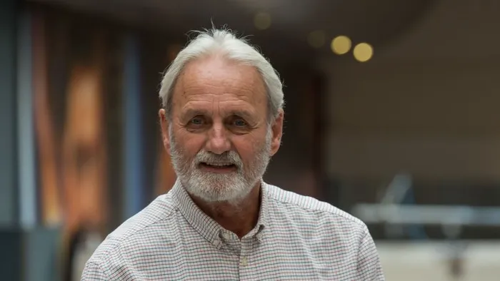 Trokán Pétert elhagyta a szerelme, egyedül maradt lányaival