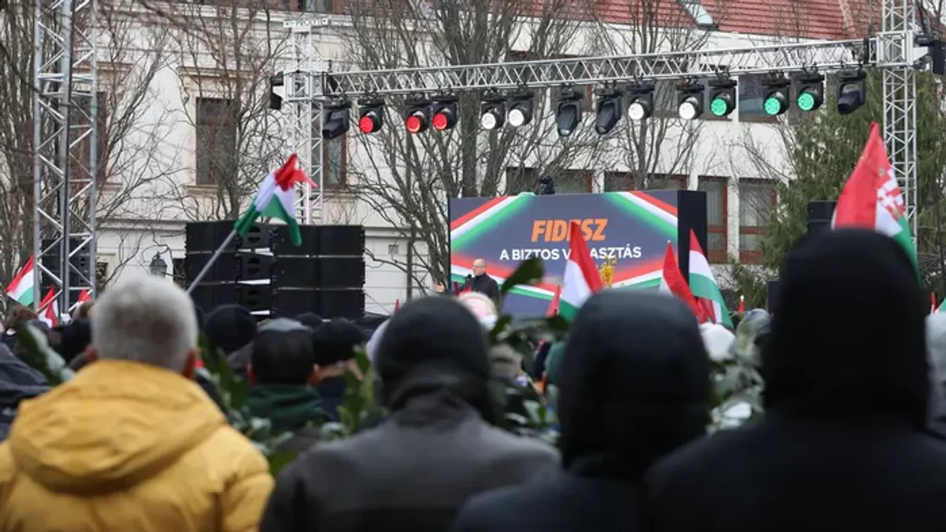 Navracsics Tibor: Ne engedjétek, hogy az az önjelölt próféta szétverje a mi közösségeinket