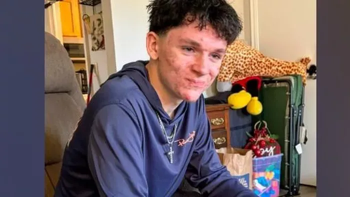 Nem akart bukósisakot venni, percekkel később meghalt a fiú